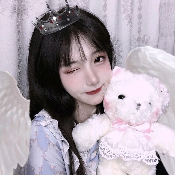 女生头像78时间是让人猝不及防的东西晴时有风阴有时雨争不过朝夕