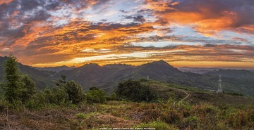 火烧花椒山《二》