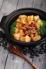 美国红腰豆鱼肚焖土鸡 (1)