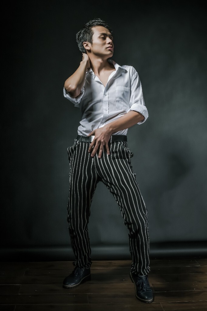 有故事<br />
一个人也可以无声的演绎