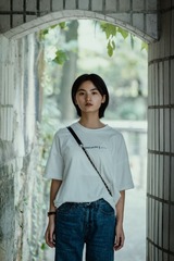 001