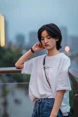 001