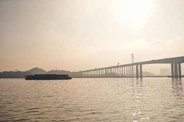 1025680