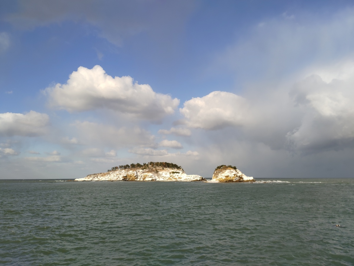 雪后的威海小石岛