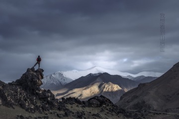 我想看到山后面