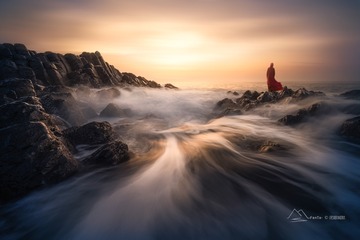 玄武岩与海