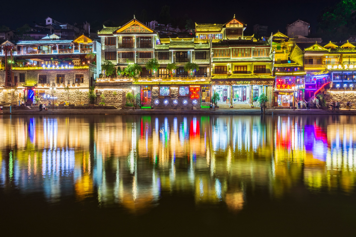 凤凰古城夜景