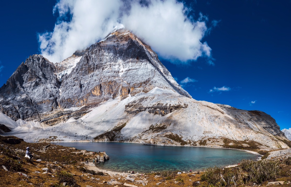 稻城亚丁五色海