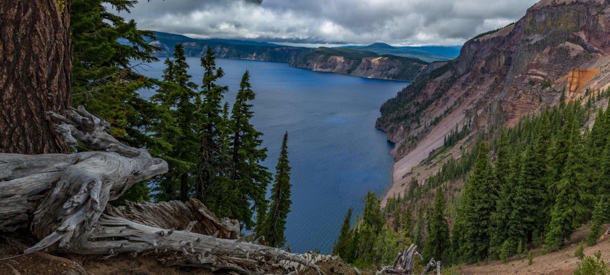 美国俄勒冈州火山湖