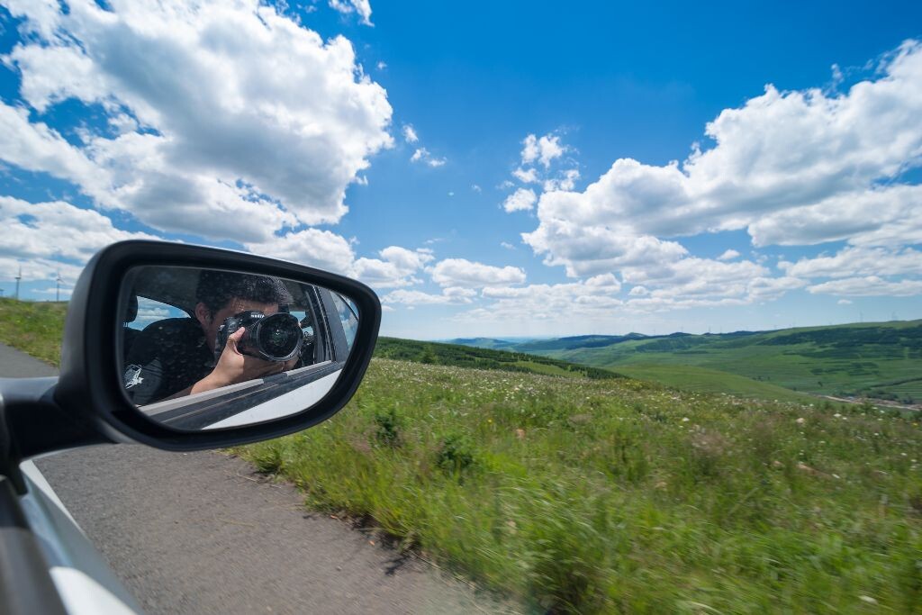 Not for the destination<br />
it is on my way, it's on my way<br />
All the colorful day