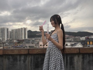 001