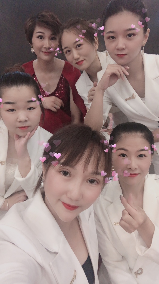 安舒朵雅售后服务美女团只有薇安国际才有的哦