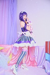 870725