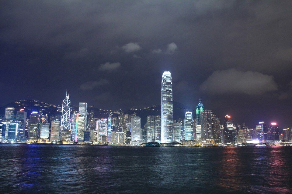 维港夜色<br />
