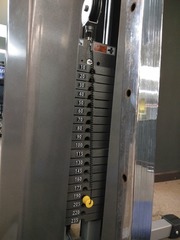 990838
