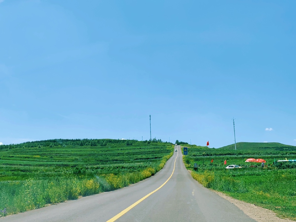 中国最美的公路草原天路