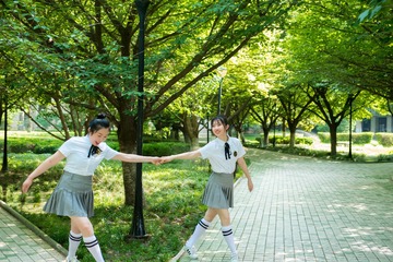 001