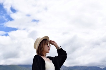 001