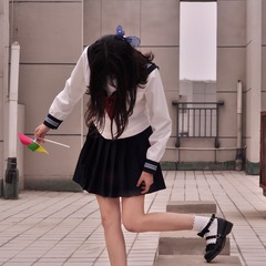 001