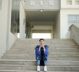 001