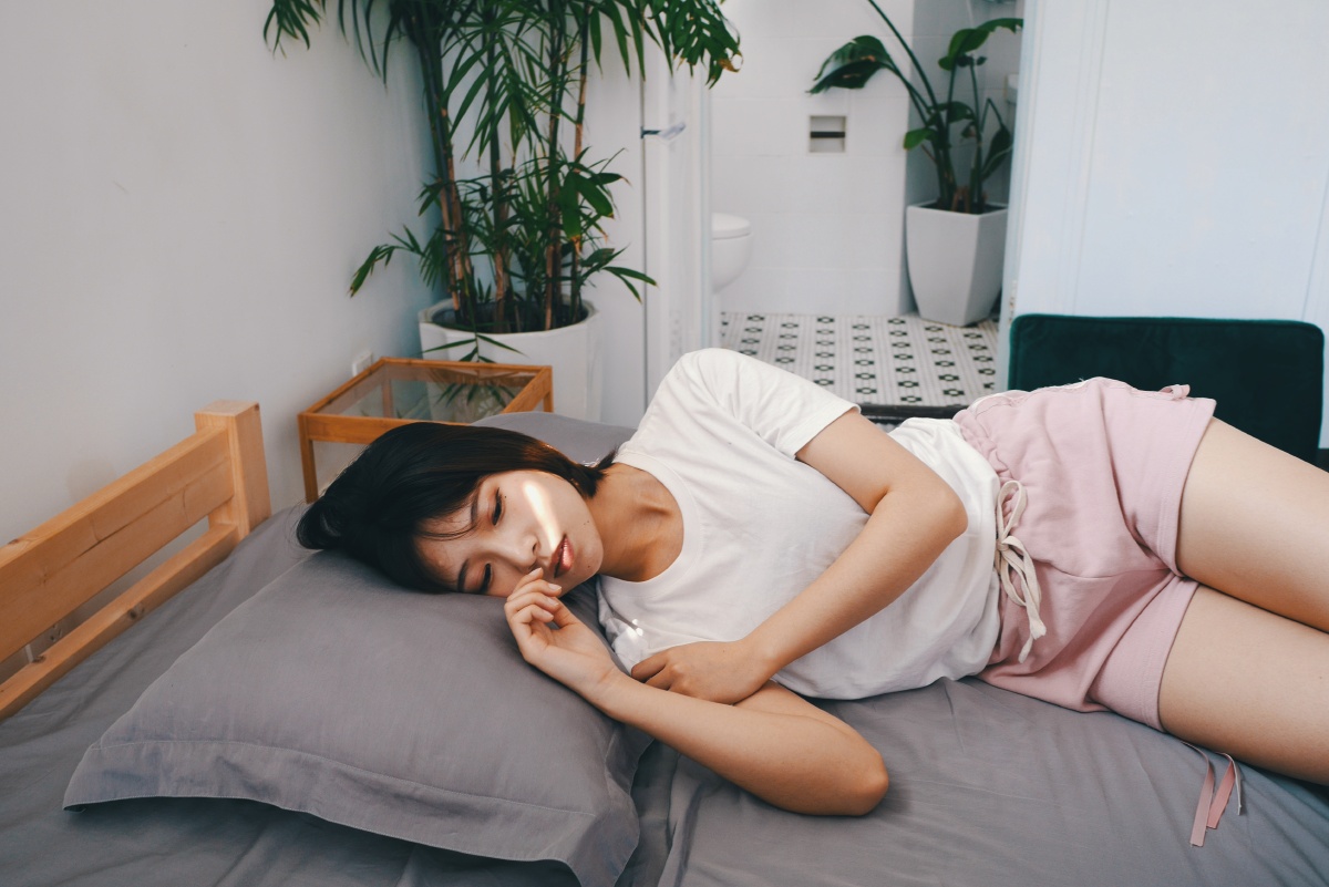 睡觉少女 - misery008 - 图虫