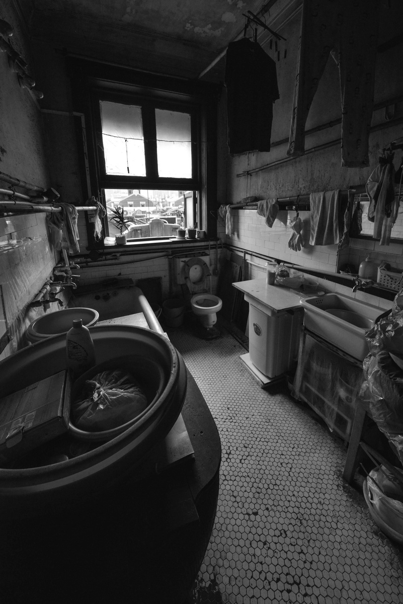 13,昔日的卫生间