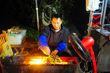 bbq_TOM6949.jpg