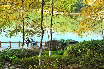 人&湖