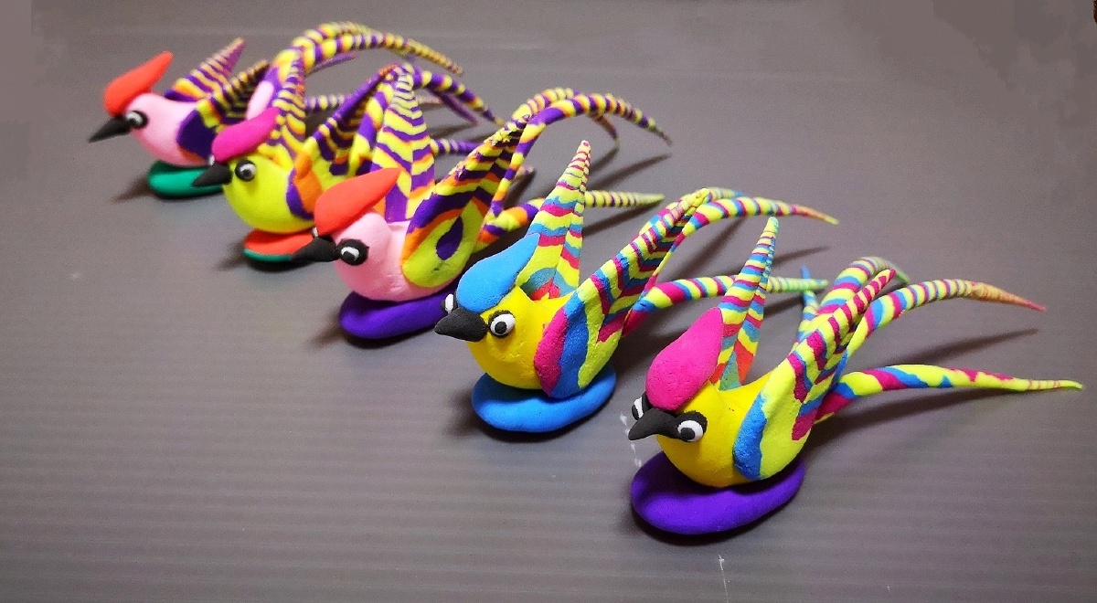 面塑小鸟,我用超轻粘土捏制的.