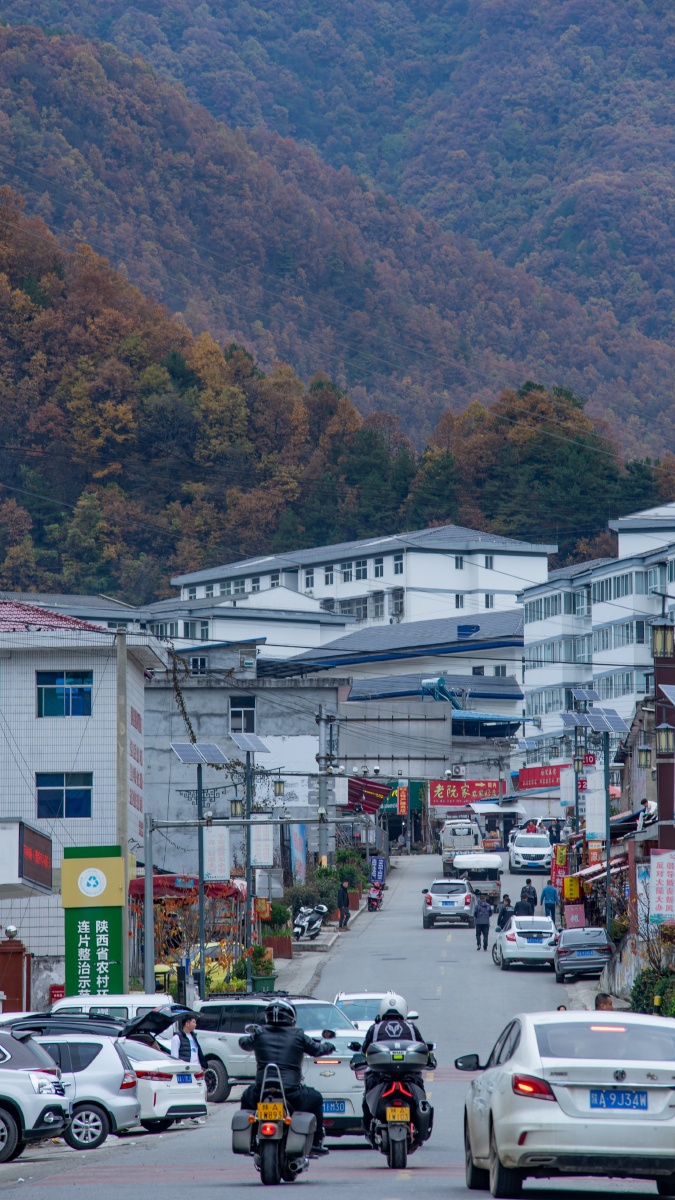 秦岭小香港广货街