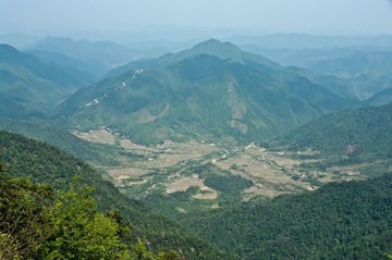 峡谷