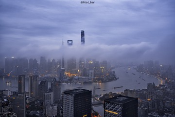 两重天