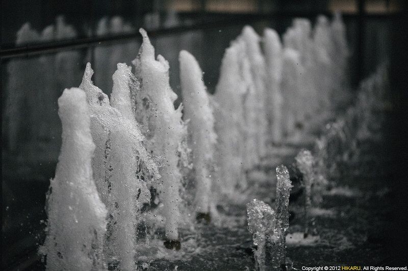 Fountain<br />
Fountain, Xintiandi, Shanghai, China, August 12, 2012