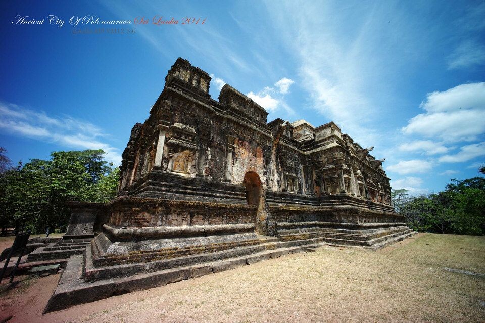 Ancient City of Polonnaruwa <br />
波隆纳鲁沃古城中的一座寺庙。