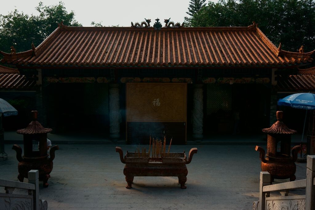 西湖小廟