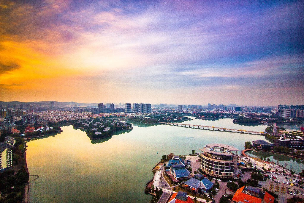 百家湖