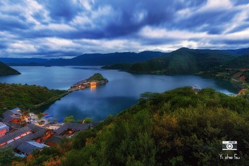 泸沽湖的”爱心“