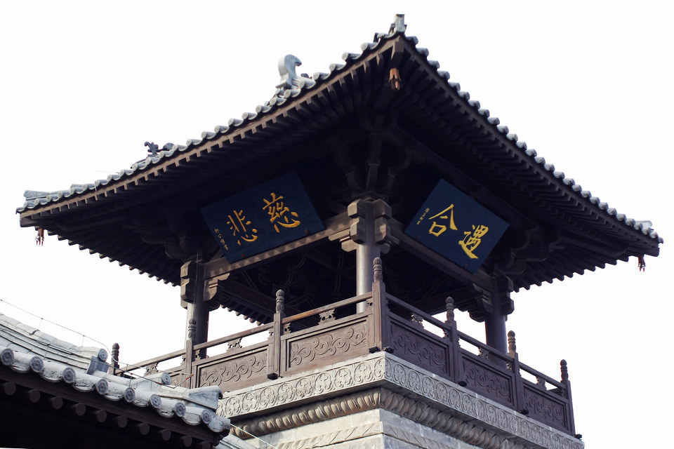 云冈灵岩寺角楼