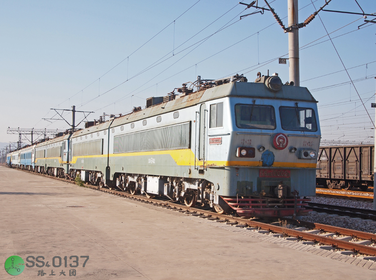 25t轴重试验车ss4c停在石家庄南iv场