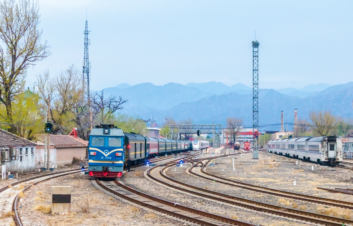 再见京张的普速车