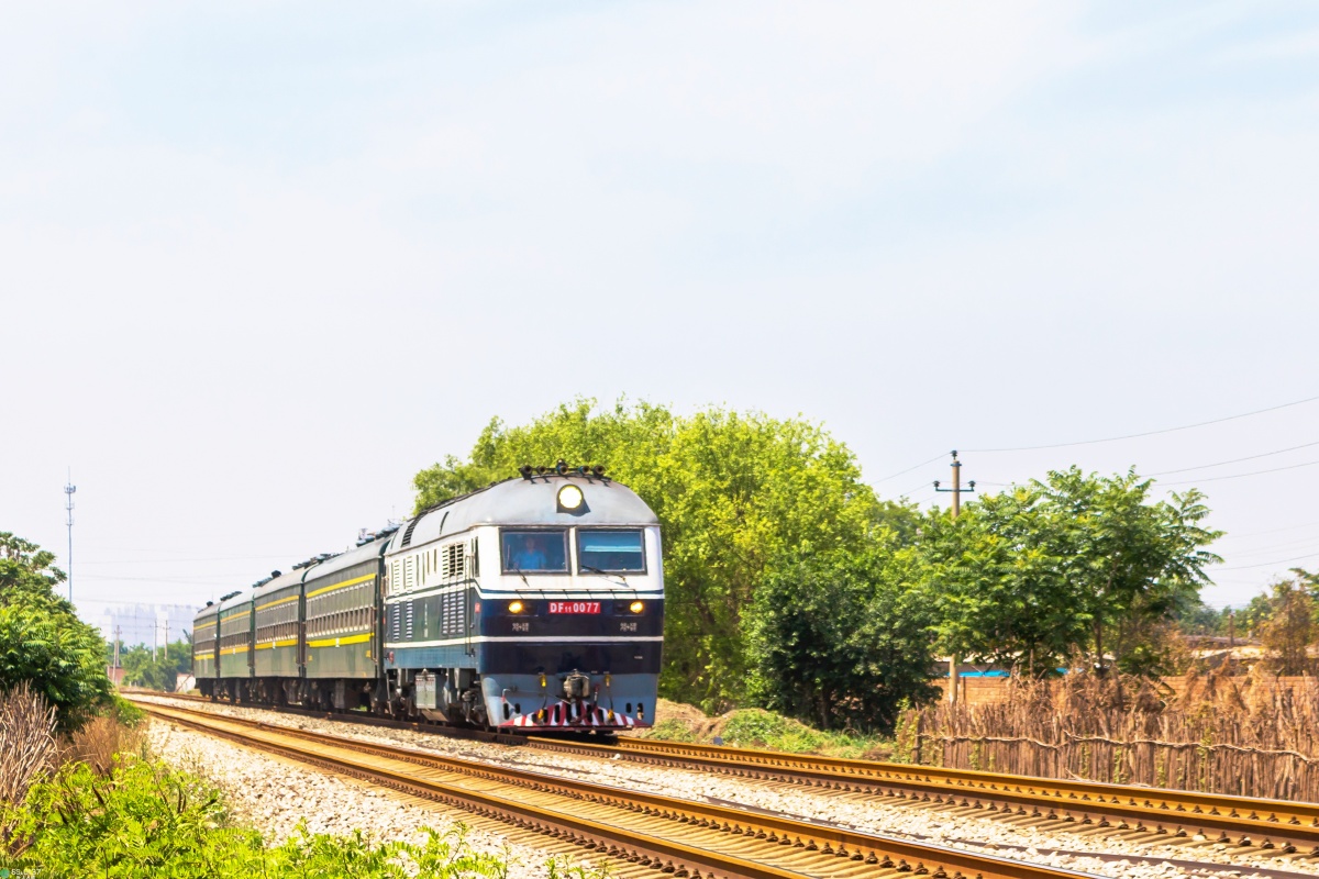 1/115火车铁路火车迷df11七滦线京山铁路还没有人打赏,快来当第一个