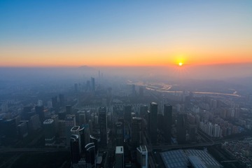 深圳之巅