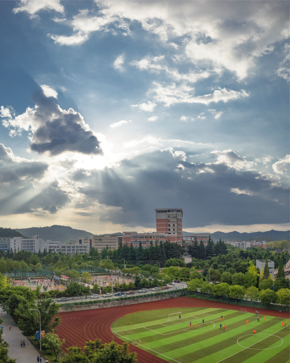 西华师范大学 夕阳 秋 by gr2