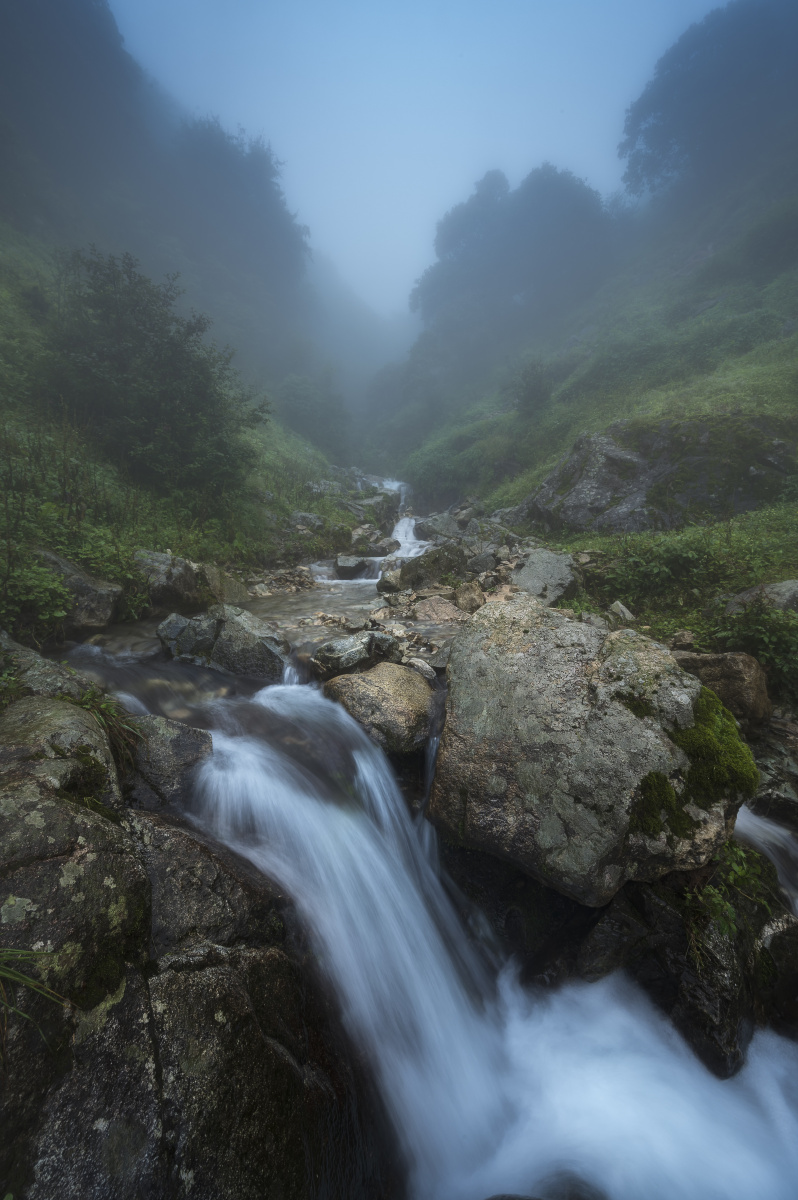 山涧- canonson - 图虫