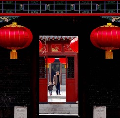 《红灯照吉年》