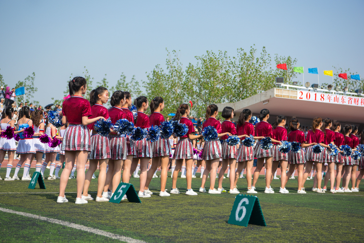 山东财经大学运动会每年都是美女如云精彩纷呈欢迎报考山东财经大学