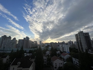 F5F42564-E5A3-4161-B7DD-CD37535B3C93/L0/001