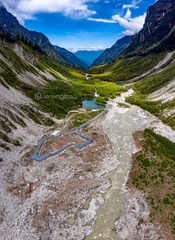 《海螺沟三号营地全景》