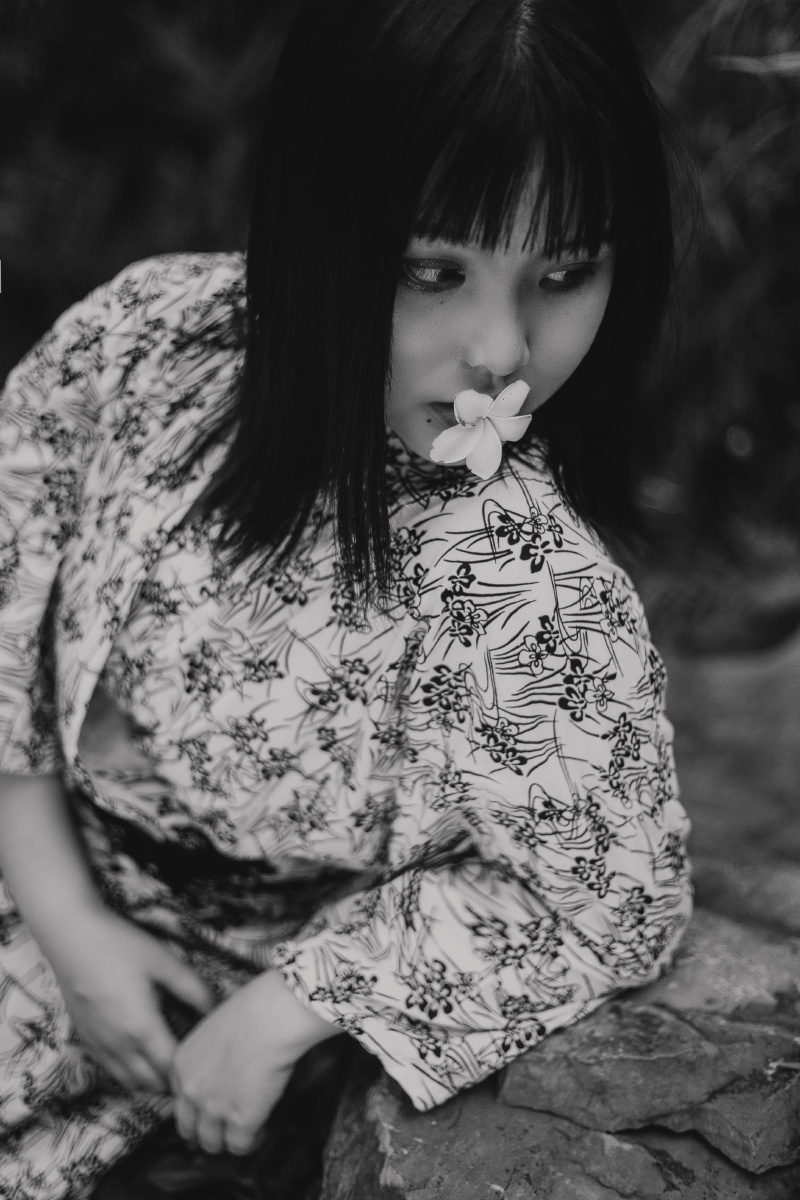 黑白情绪和服写真