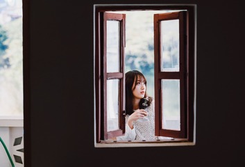 ABD5C0A4-52A4-4A60-B67B-024700CF84BD/L0/001